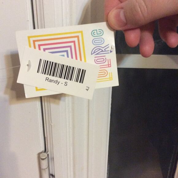 $5 SALE LuLaRoe NWT Randy Shirt - Picture 4 of 8